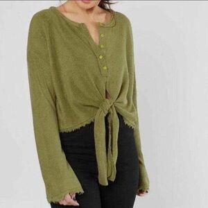 Free People Green Emma’s Henley Top Sz L Tie Waist Raw Hem LS Fairy Boho EUC